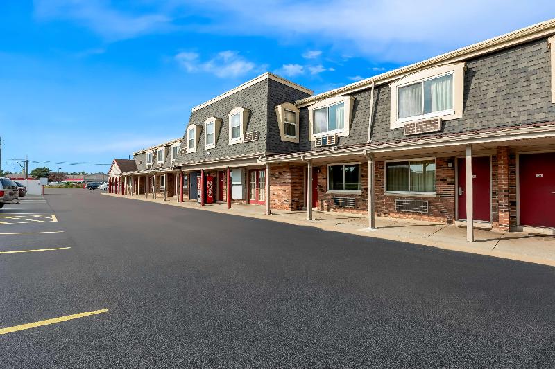 Americas Best Value Inn Marion image