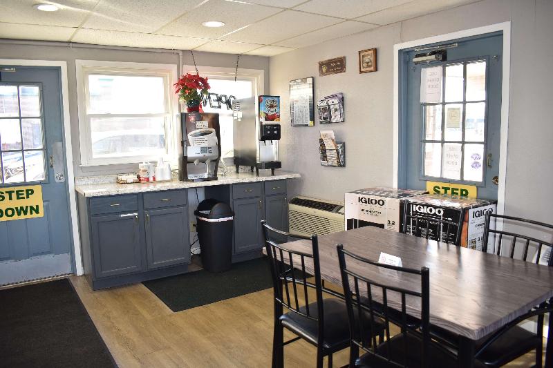 Americas Best Value Inn Marion image