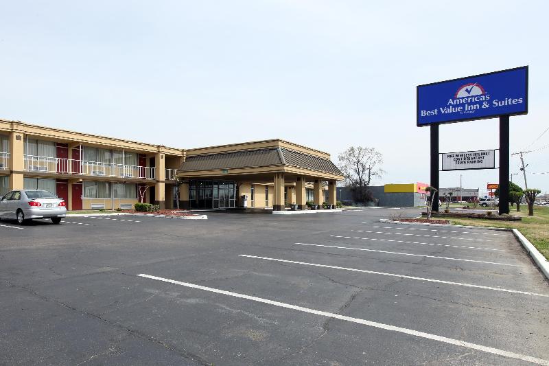 Americas Best Value Inn And Suites Greenville image