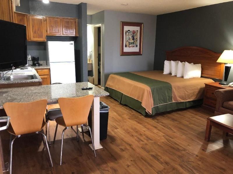 Americas Best Value Inn Suites Yukon Oklahoma City image