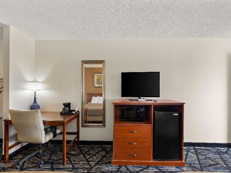 Americas Best Value Inn Celina image