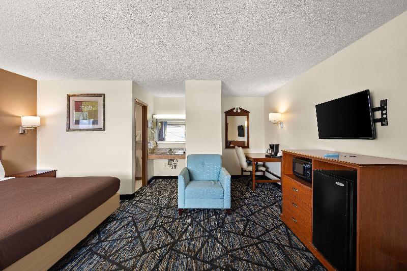 Americas Best Value Inn Celina image