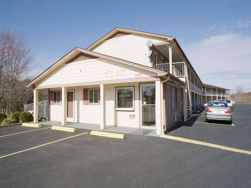 Americas Best Value Inn Jonesville image