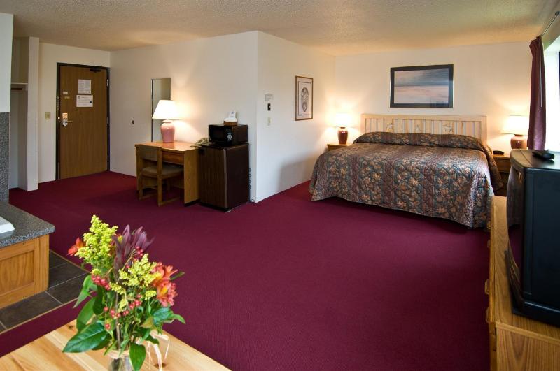 Americas Best Value Inn Suites International Falls image