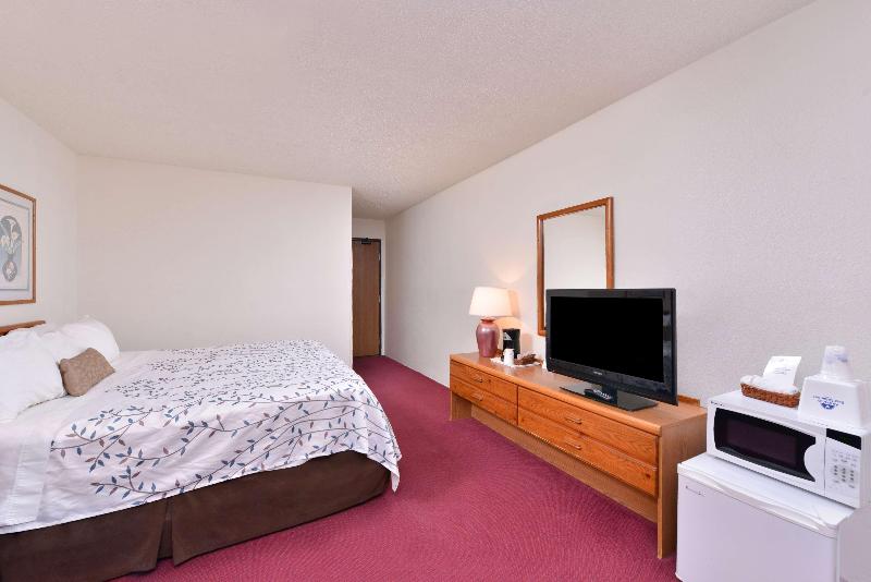 Americas Best Value Inn Suites International Falls image