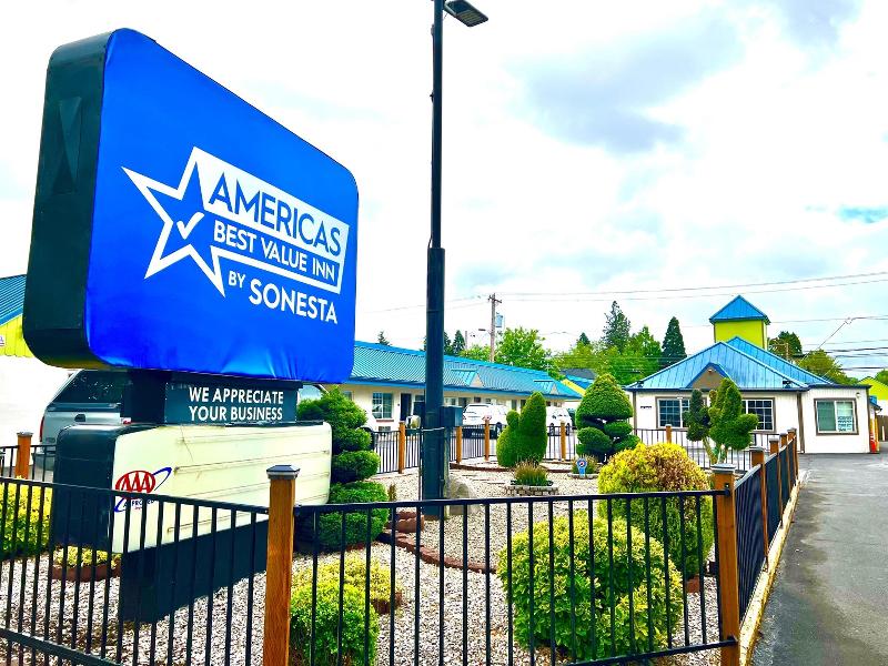 Americas Best Value Inn Eugene image