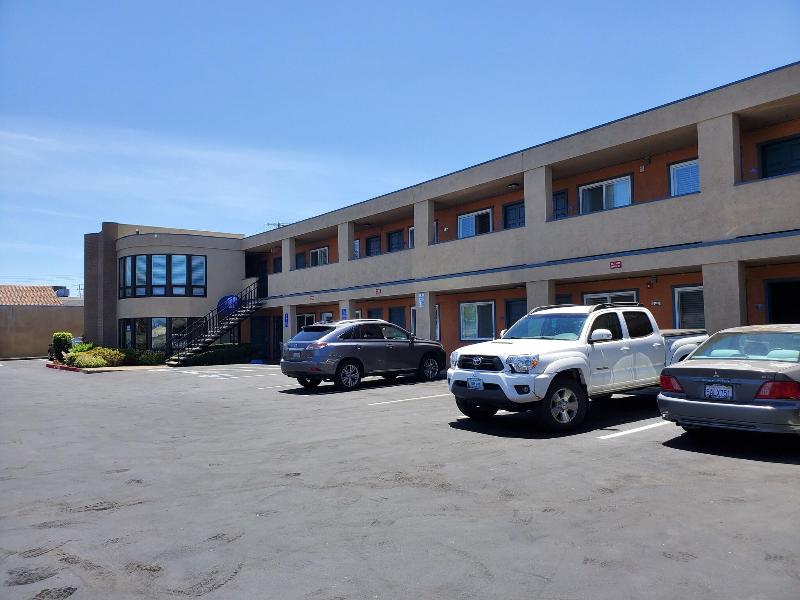 Americas Best Value Inn San Carlos image
