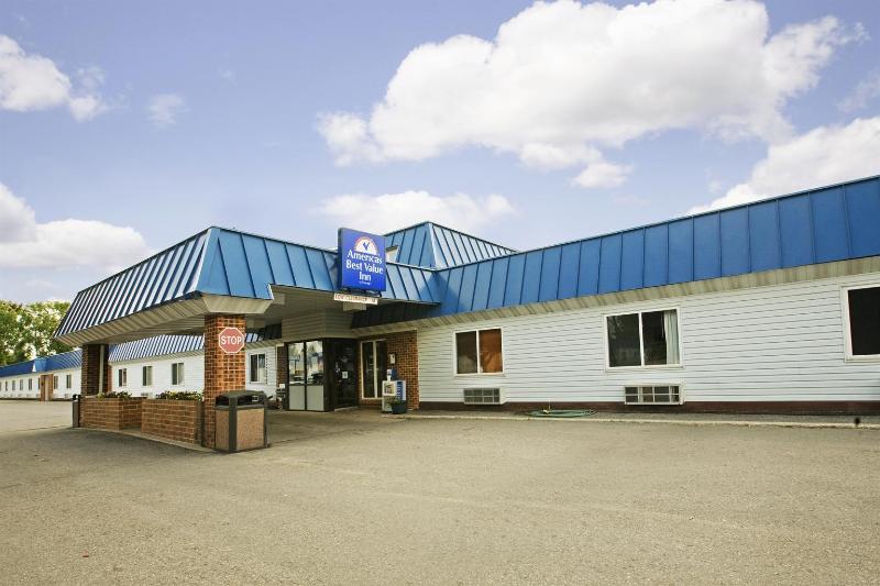 Americas Best Value Inn Grand Forks image