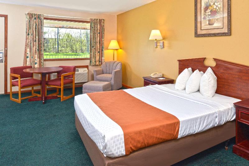 Americas Best Value Inn Plattsburgh image