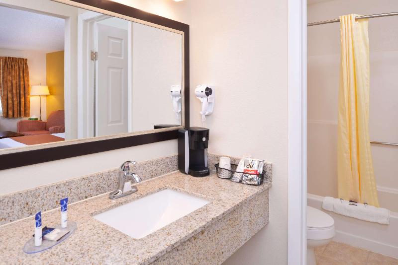 Americas Best Value Inn Plattsburgh image
