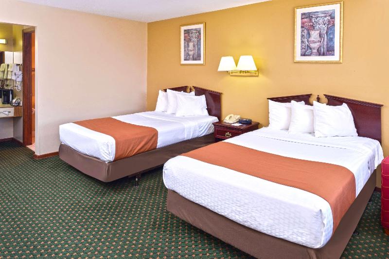 Americas Best Value Inn Plattsburgh image