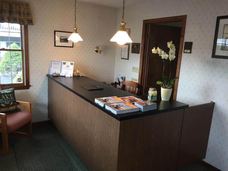 Americas Best Value Inn And Suites Lake George image