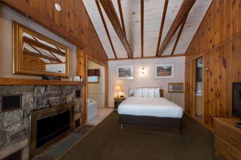 Americas Best Value Inn And Suites Lake George image