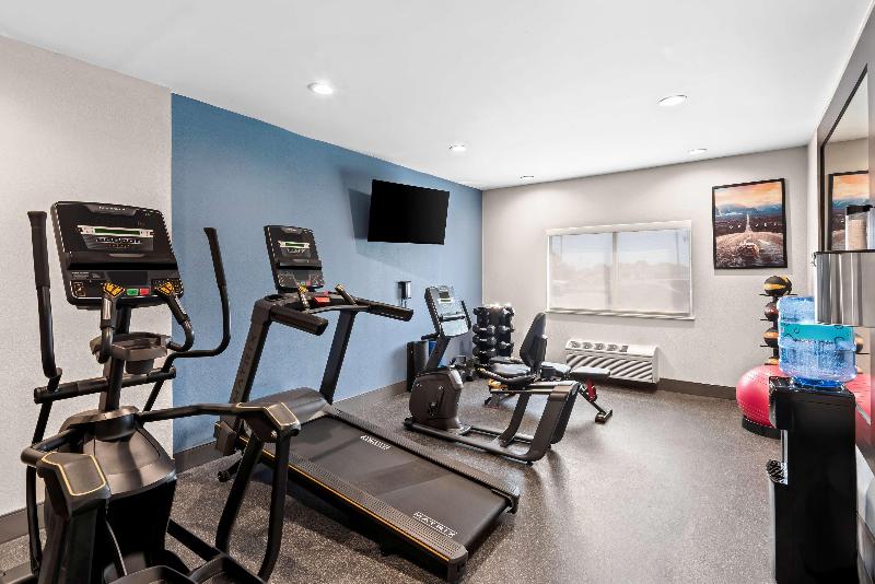 Best Western Ottumwa Inn & Suites image