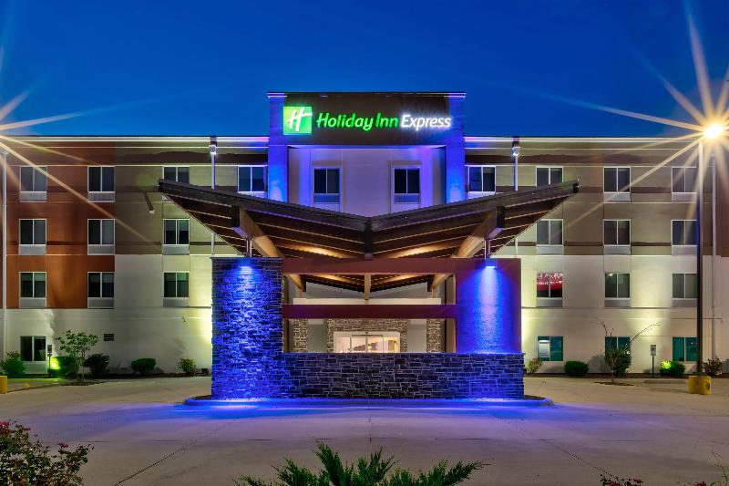 Holiday Inn Express & Suites Effingham By IHG