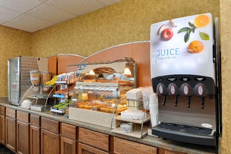 Americas Best Value Inn West Point image