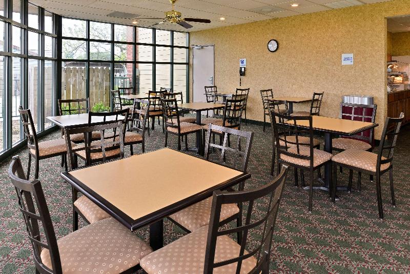 Americas Best Value Inn West Point image