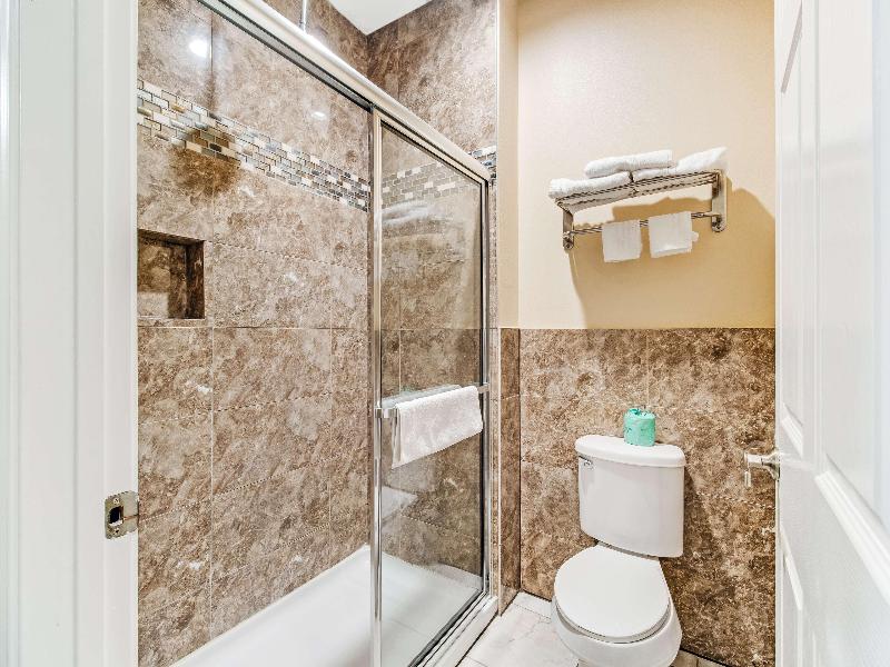 Americas Best Value Inn Houston At Fm 529 image