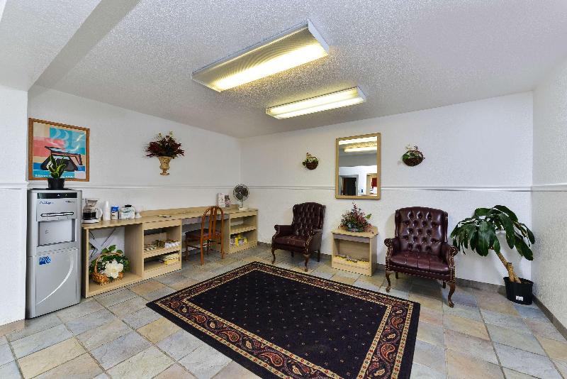 Americas Best Value Inn Jefferson City image