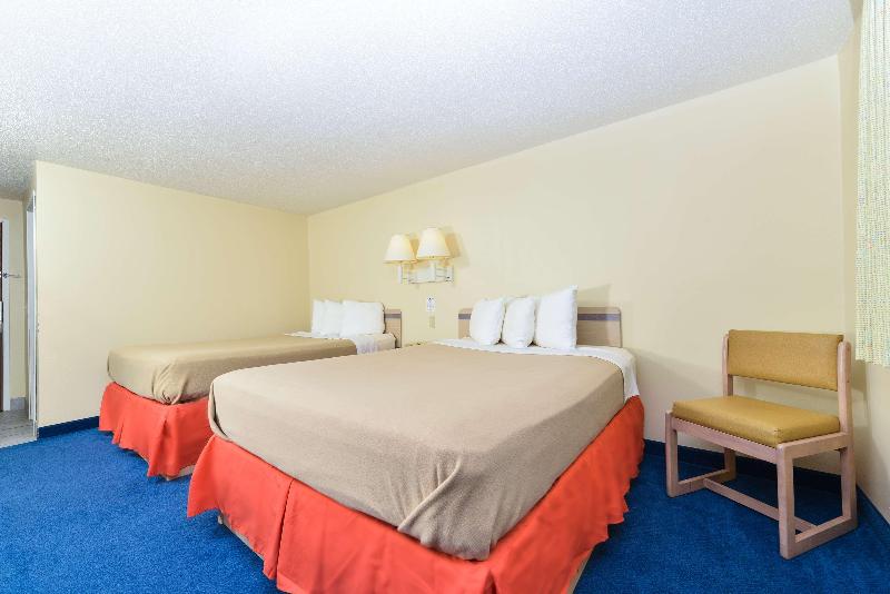 Americas Best Value Inn Jefferson City image
