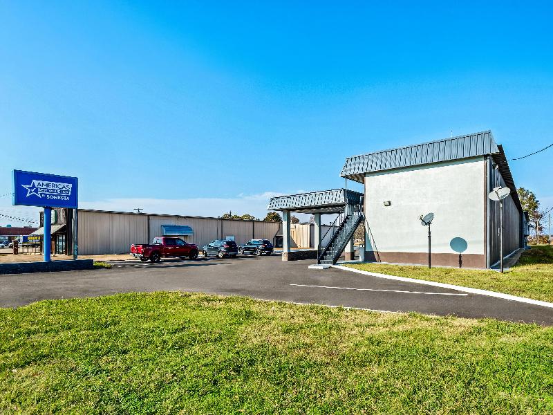 Americas Best Value Inn Indianola image