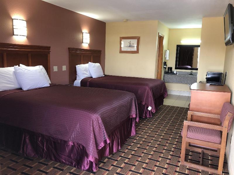Americas Best Value Inn Indianola image