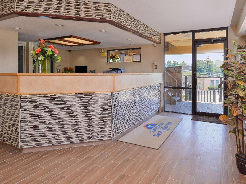Americas Best Value Inn Pittsburgh Airport image