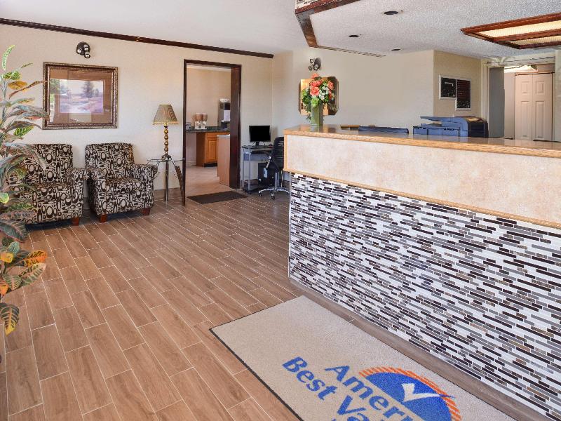 Americas Best Value Inn Pittsburgh Airport image