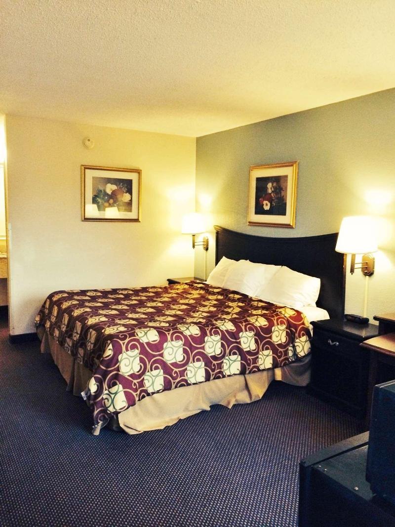 Americas Best Value Inn Mount Vernon photo 18