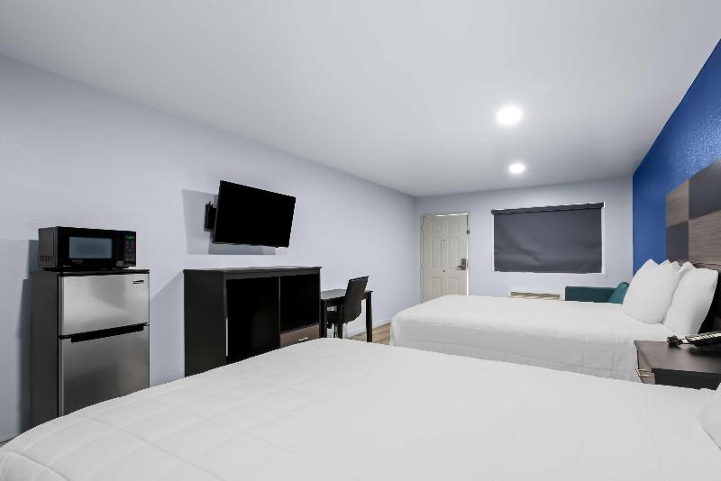 Americas Best Value Inn Gonzales image