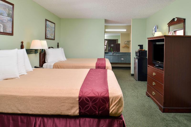 Americas Best Value Inn Gonzales image