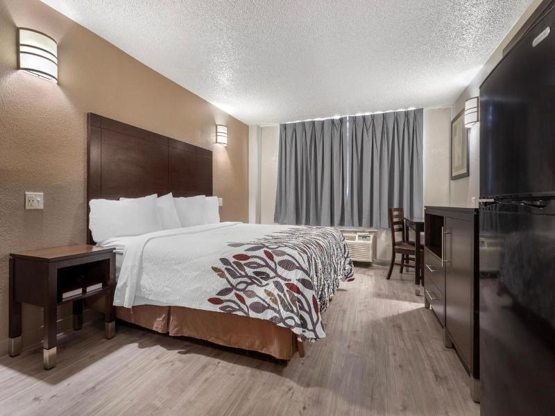Americas Best Value Inn Suites Texas City La Marqu image