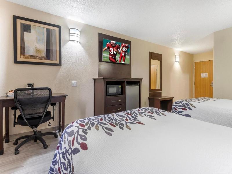 Americas Best Value Inn Suites Texas City La Marqu image
