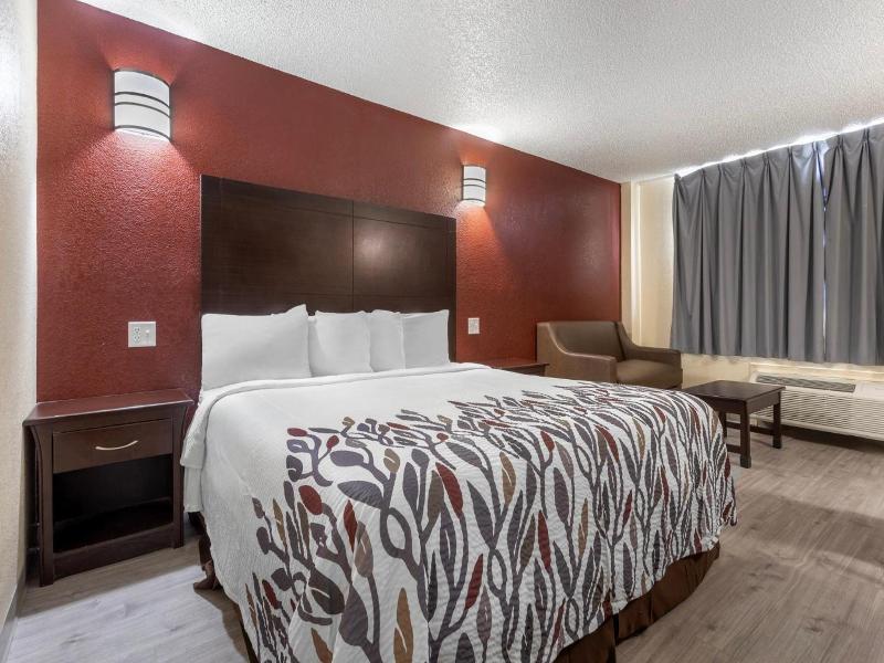 Americas Best Value Inn Suites Texas City La Marqu image