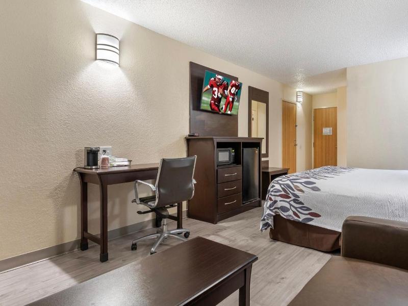 Americas Best Value Inn Suites Texas City La Marqu image