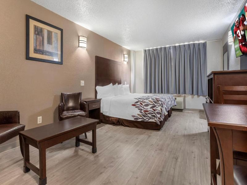 Americas Best Value Inn Suites Texas City La Marqu image