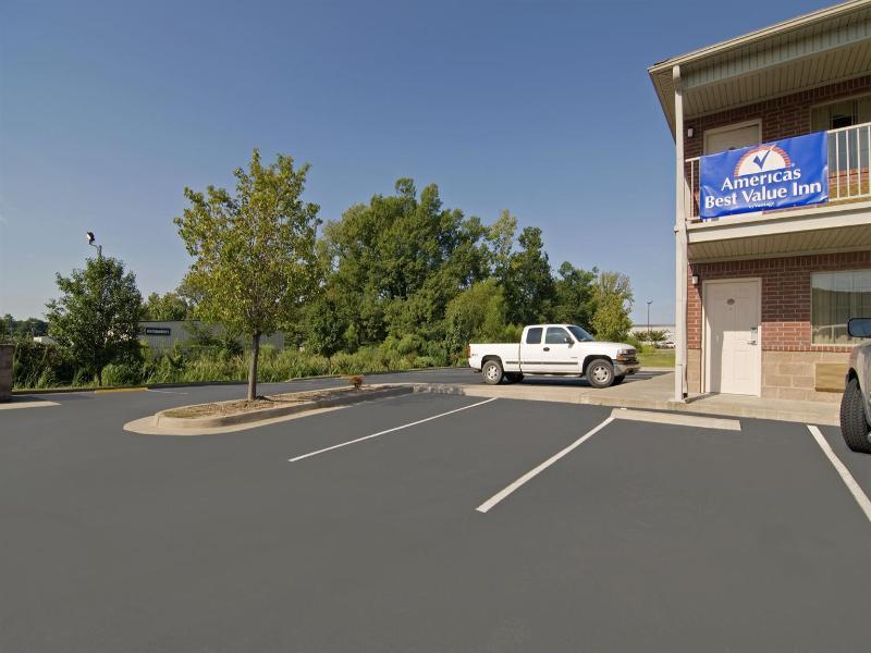 Americas Best Value Inn&Suites-Little Rock/Bryant