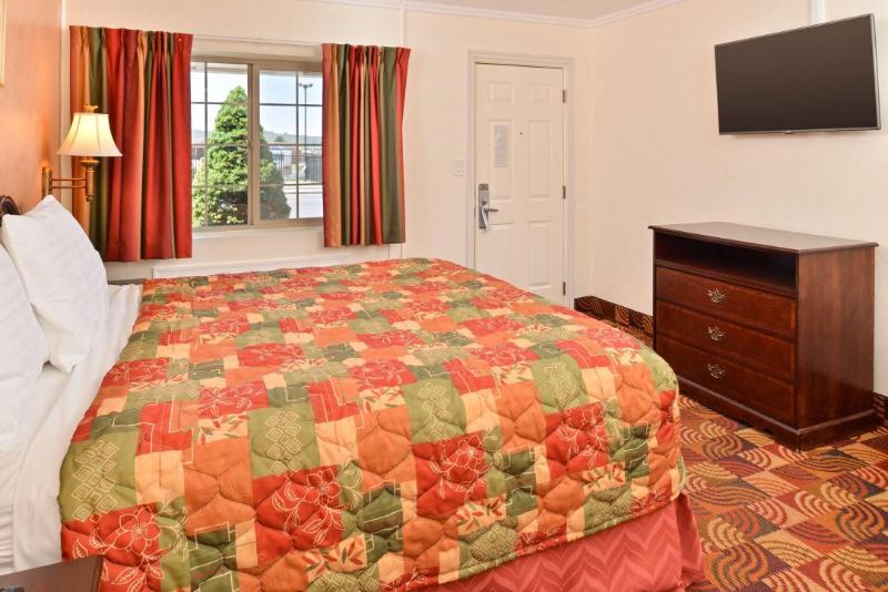 Americas Best Value Inn & Suites Klamath Falls photo 9
