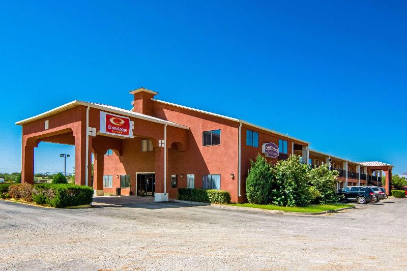 Country Hearth Inn Suites Sweetwater image