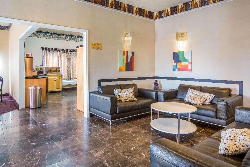 Country Hearth Inn Suites Sweetwater image