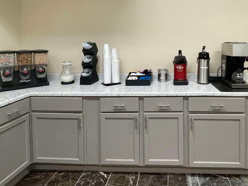 Country Hearth Inn Suites Sweetwater image