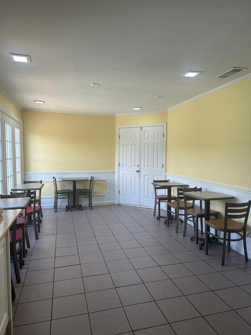 Jameson Inn Winder image