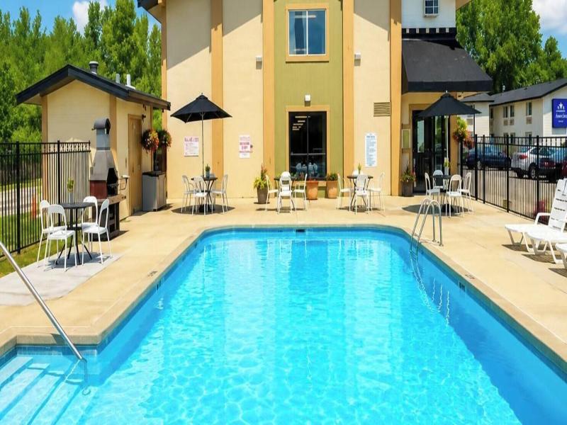 Americas Best Value Inn Madison image