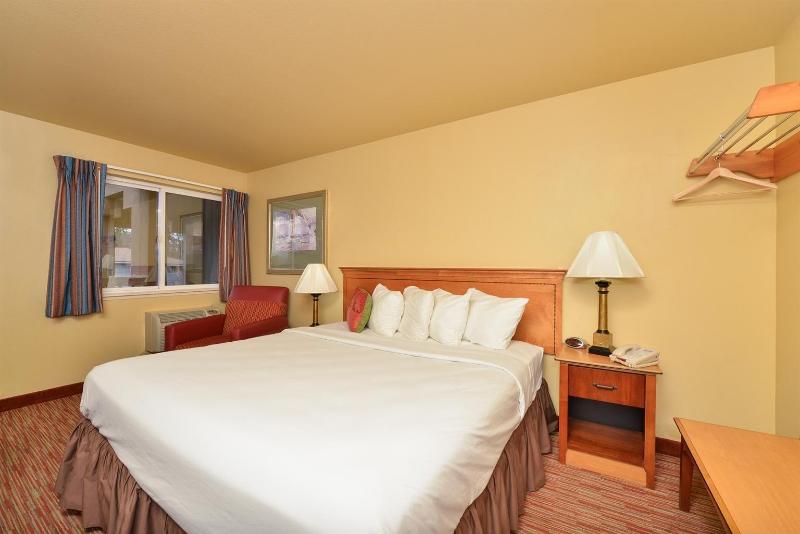 Americas Best Value Inn Seattle Tacoma Jblm Base — photo 6