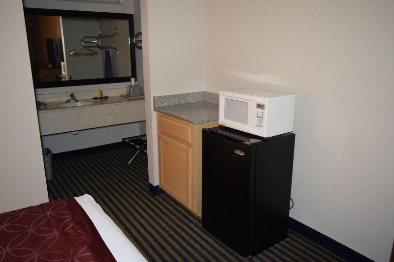 Americas Best Value Inn New Braunfels/San Antonio image
