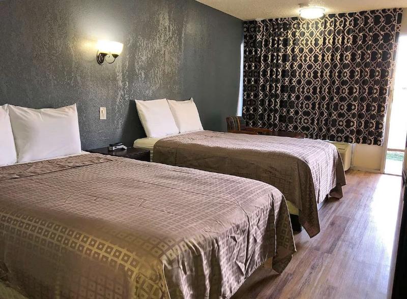 Best Value Inn Garland Dallas 4