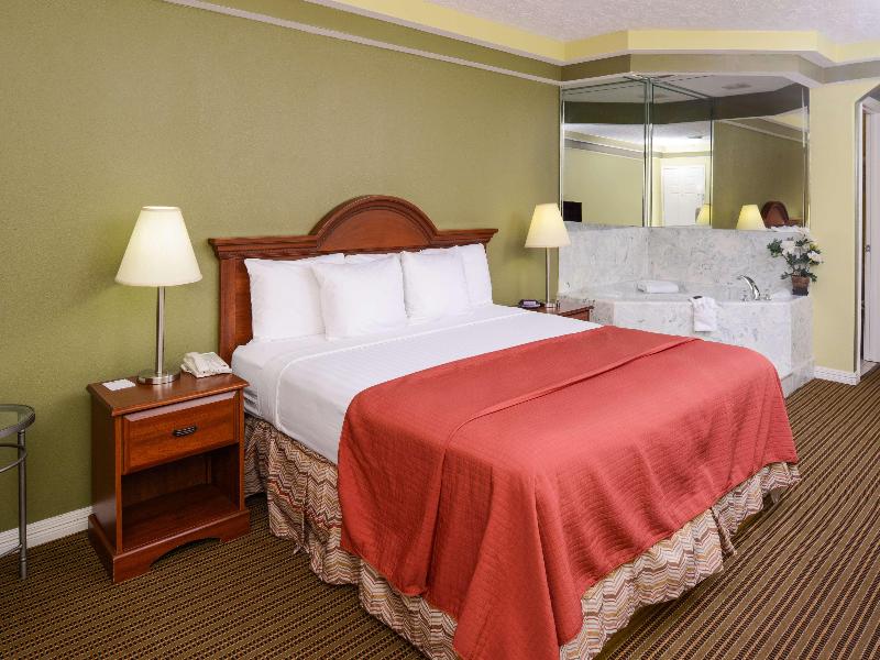 Americas Best Value Inn SuitesWaller Prairie View image