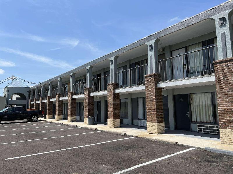 Americas Best Value Inn Blytheville image