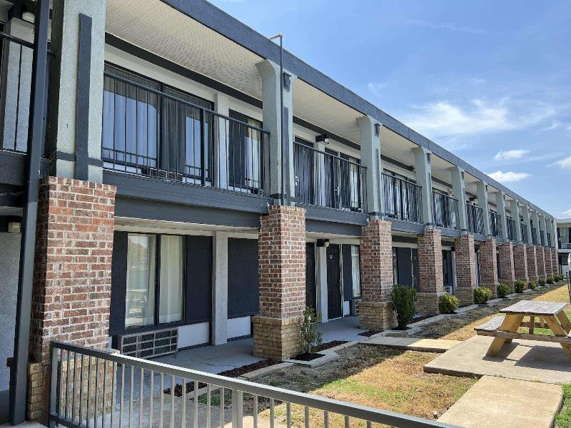 Americas Best Value Inn Blytheville image