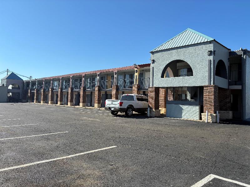 Americas Best Value Inn Blytheville image